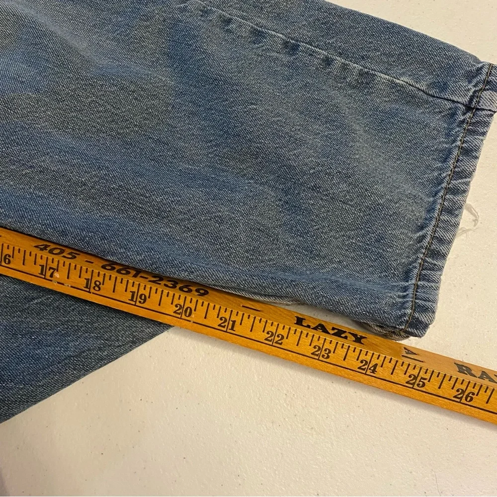 Levi’s 550 red tab blue jeans size 10 husky, 30 inch waist 25 inch inseam.